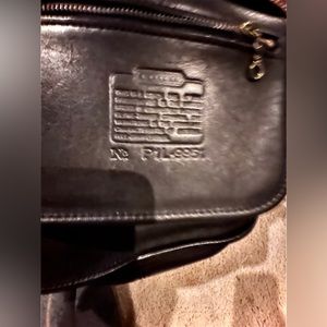 Coach old school original leather ‘99  Y2K